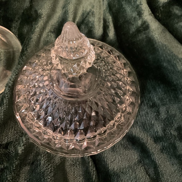 Vintage Indiana Glassware Diamond point Ruby cut Scalloped Footed Candy Dish - Picture 4 of 4